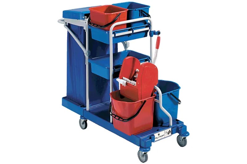 Chariots de ménage et de lavage